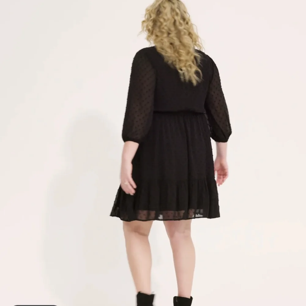 Torrid Black Clip Dot Mini Dress, NWOT, Size 1X - Picture 7 of 7
